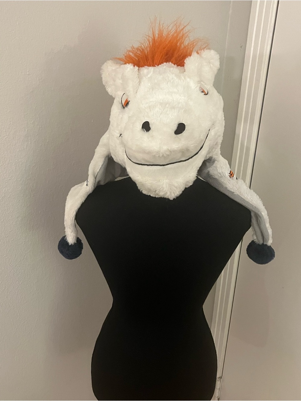 Forever Collectibles Denver Broncos Plush Horse Hat Ear Flaps RARE/RETIRED